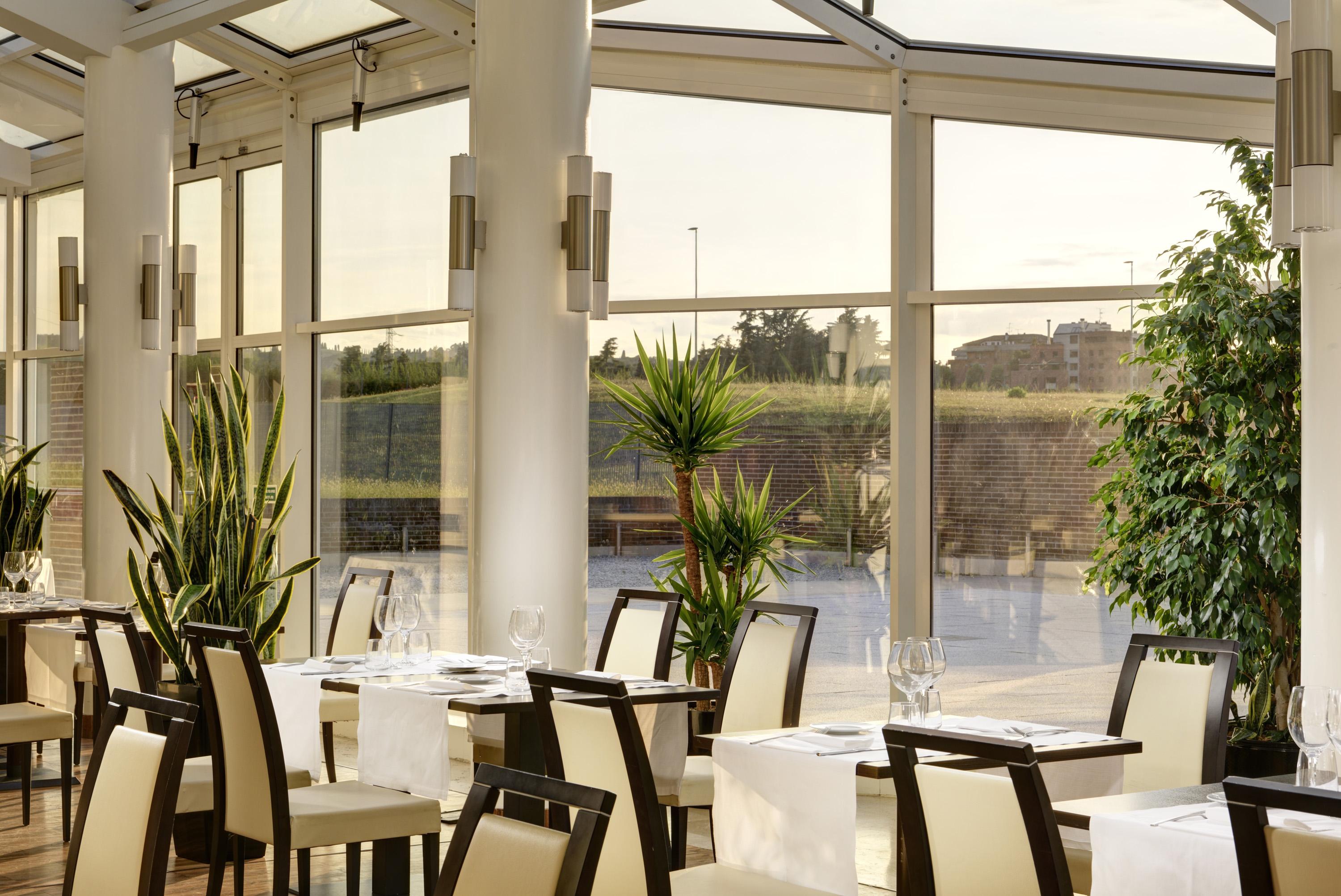Una Hotels Bologna San Lazzaro Сан-Лаццаро-ді-Савена Екстер'єр фото